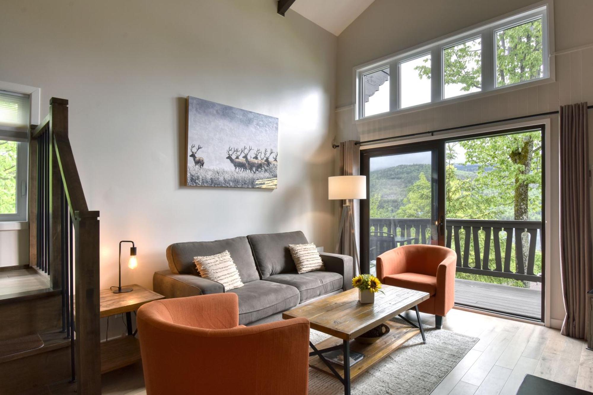 Stunning Condo - View On Lake Tremblant & Mountain Mont-Tremblant Dış mekan fotoğraf