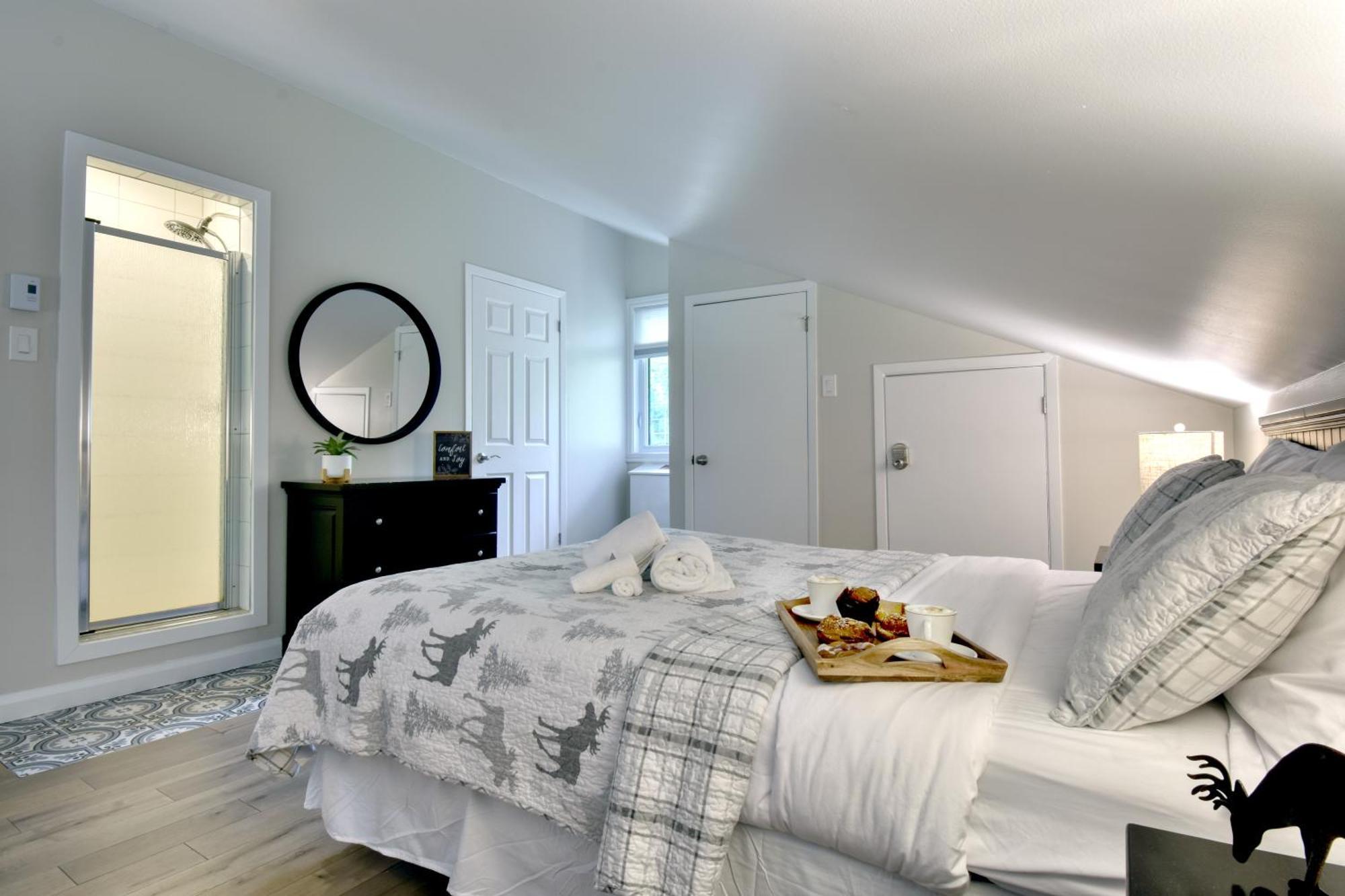 Stunning Condo - View On Lake Tremblant & Mountain Mont-Tremblant Dış mekan fotoğraf