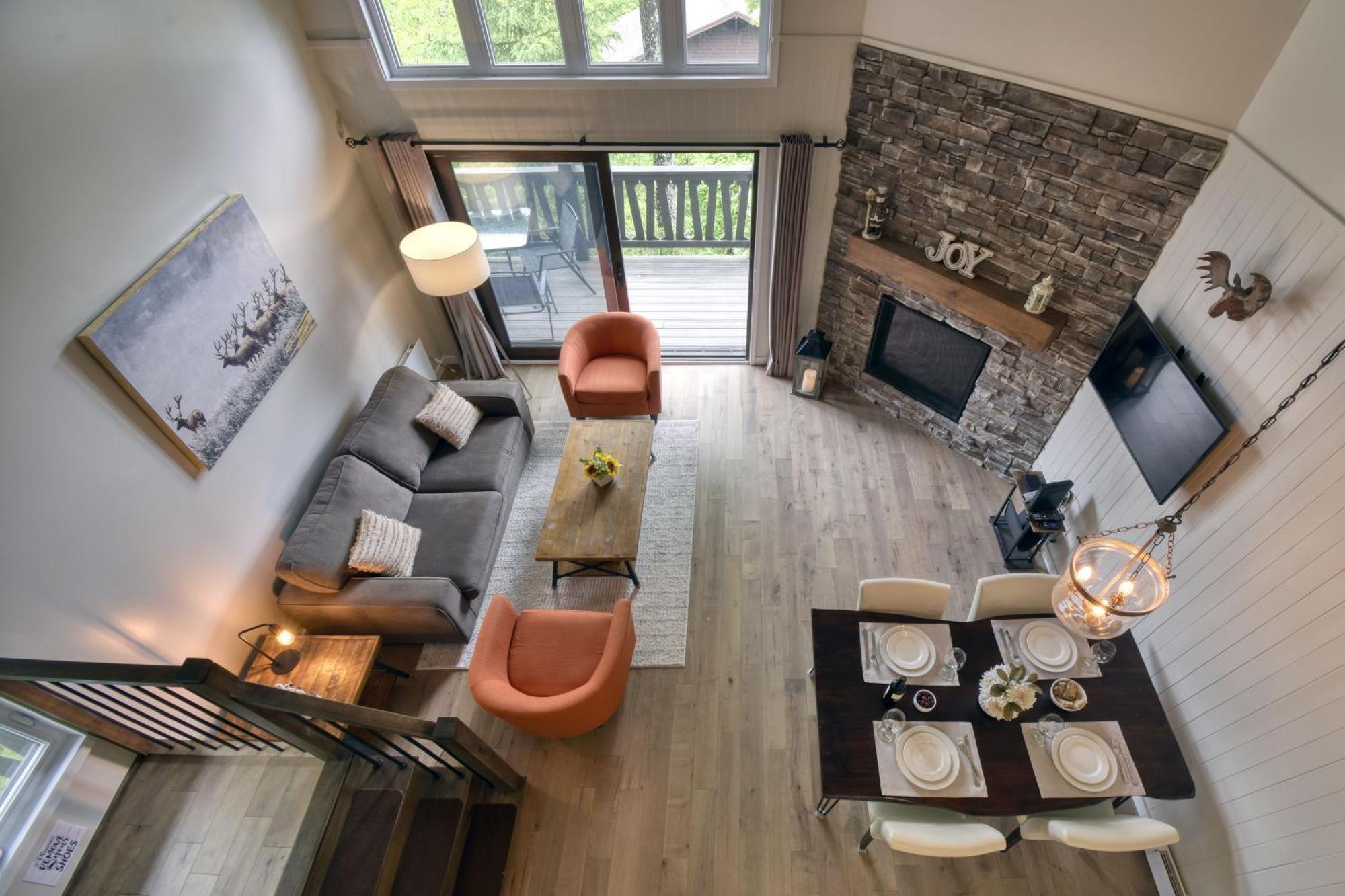 Stunning Condo - View On Lake Tremblant & Mountain Mont-Tremblant Dış mekan fotoğraf