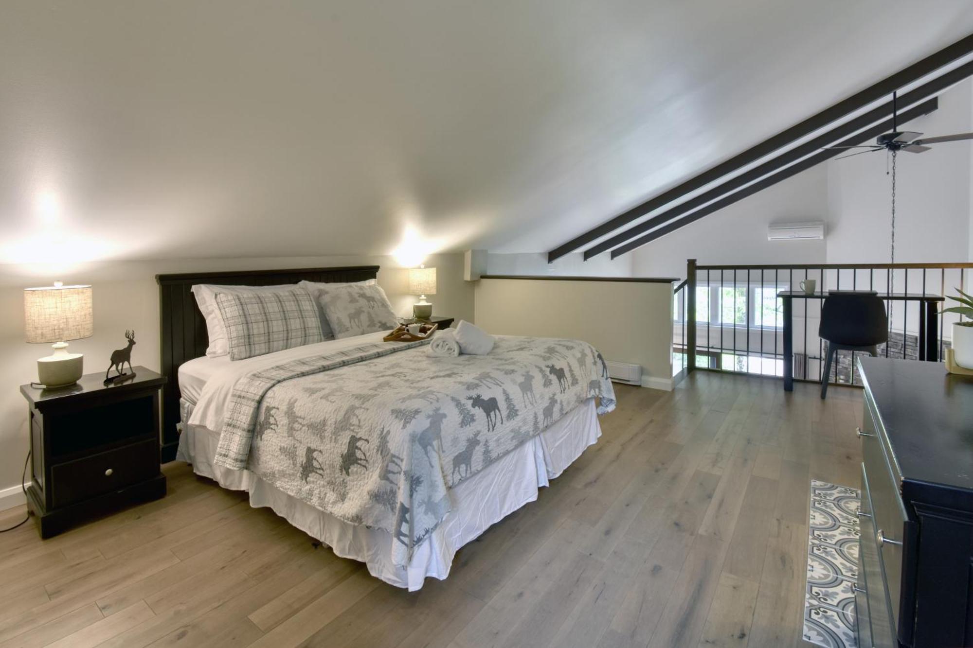 Stunning Condo - View On Lake Tremblant & Mountain Mont-Tremblant Dış mekan fotoğraf